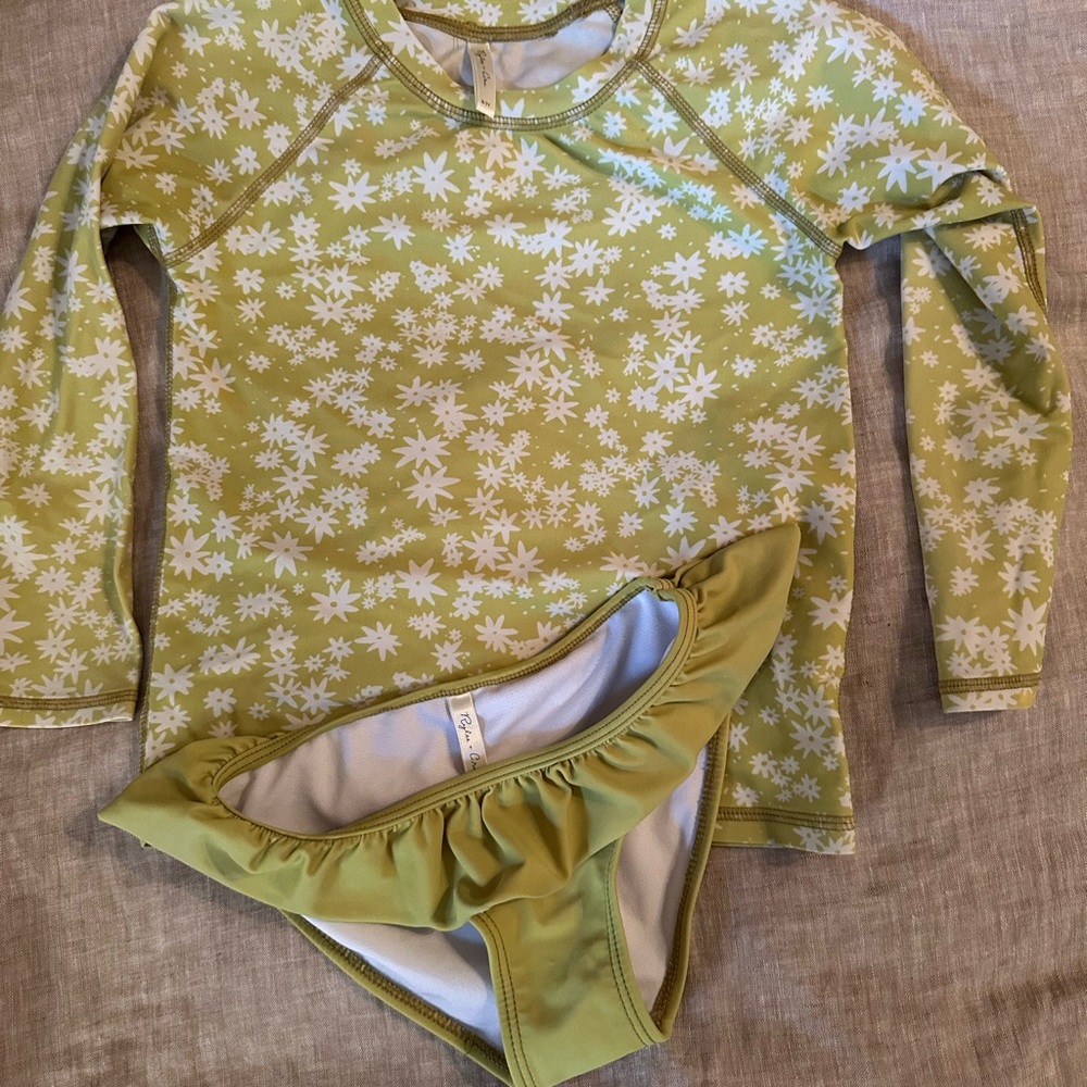 Rylee + Cru Light Green and White Floral Long-Sleeve Rashguard Set